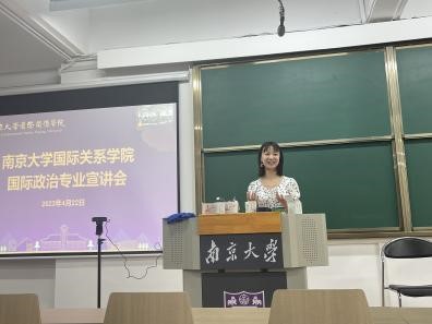 7c054c470b6fa9fa126e0f3f97ddedd