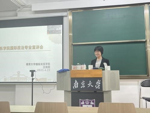 926de4b7683abf3d06277d21ebac9b2